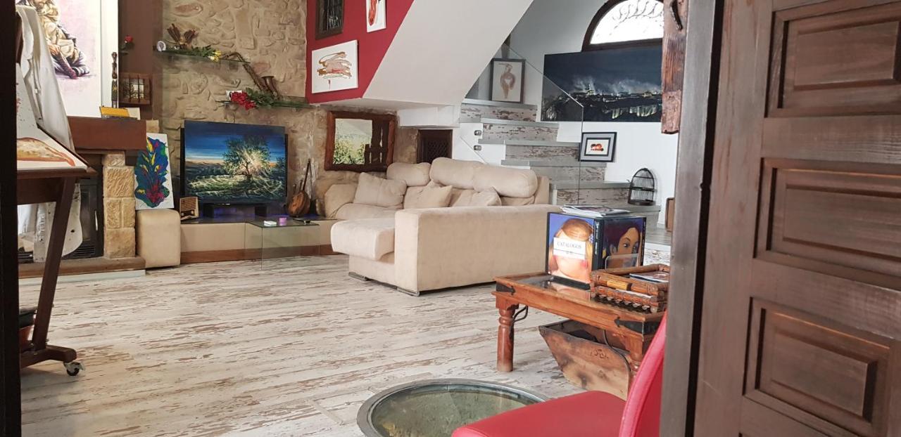 La Casa Del Pintor - Estudio De Arte En Baeza Exterior foto