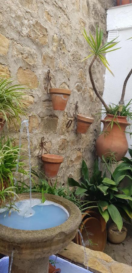 La Casa Del Pintor - Estudio De Arte En Baeza Exterior foto